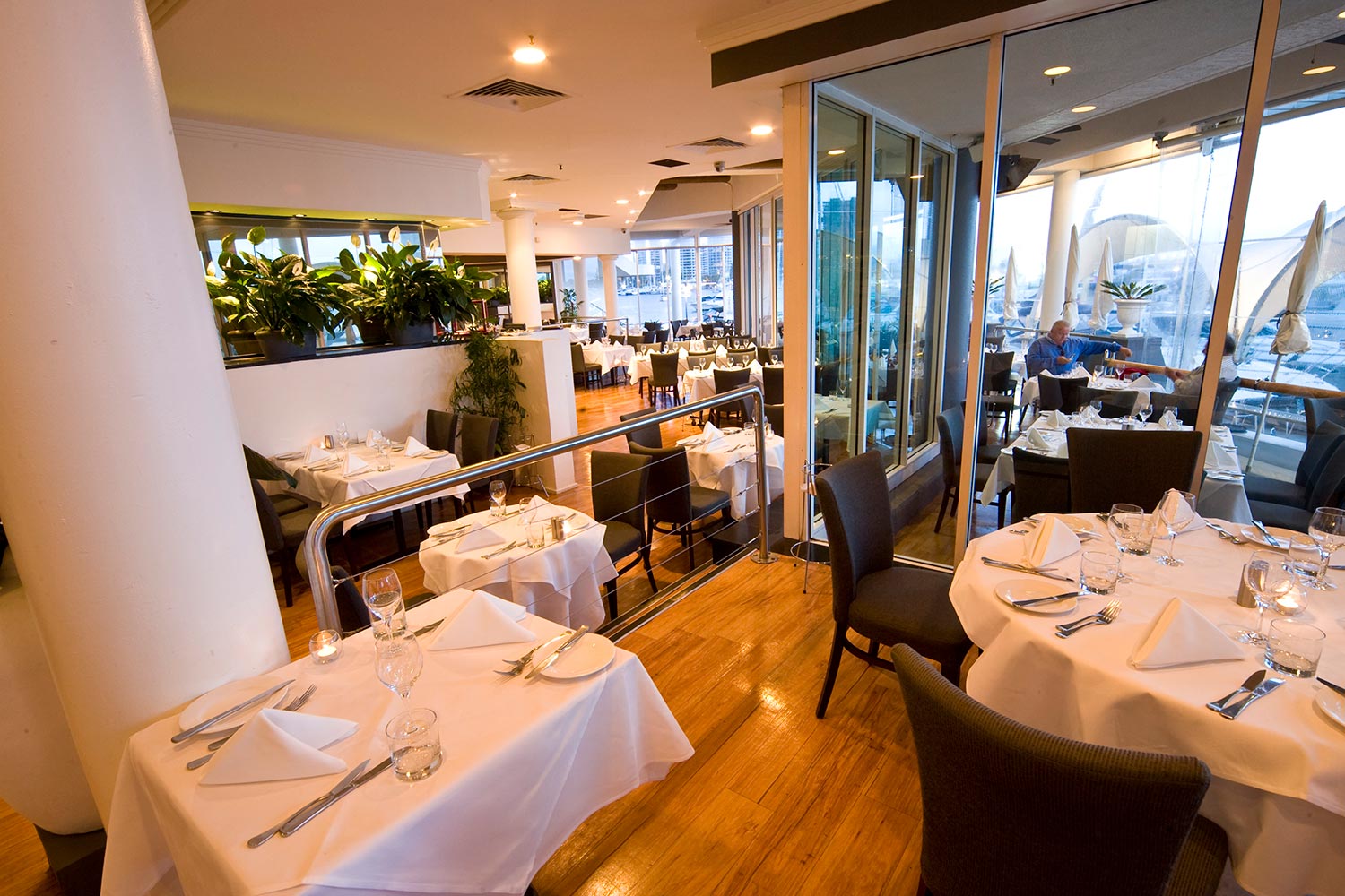 Omeros Bros Seafood Restaurant