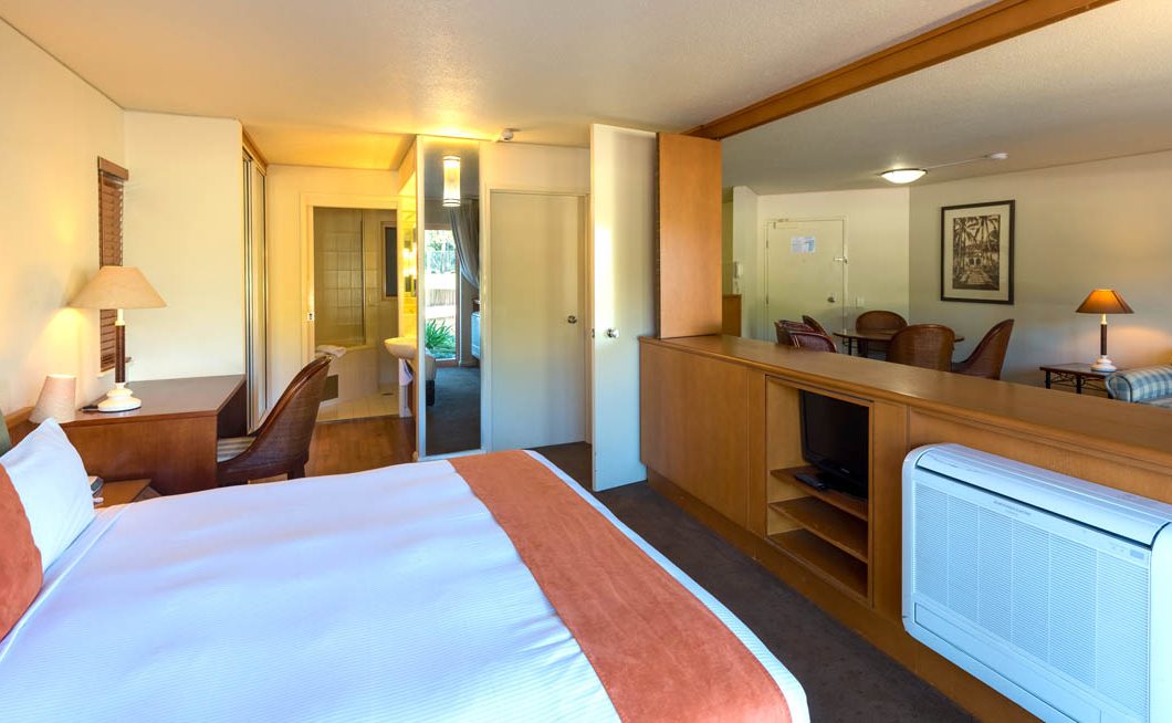 Pacific Bay Resort is Nestled between the Pacific Ocean and the beautiful hinterland rainforests