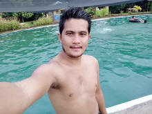 am placing this ad in the hopes of finding and meeting someone to share my life with love, respect, honesty, and trust. I am seriously hoping to meet someone.